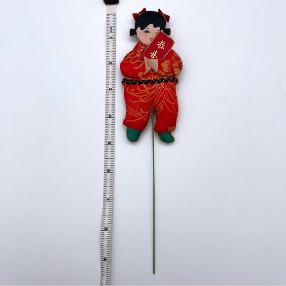 Vintage Oriental Lunar New Year Girl Red Envelope Silk Flat Figure Floral Pick - Picture 6 of 7